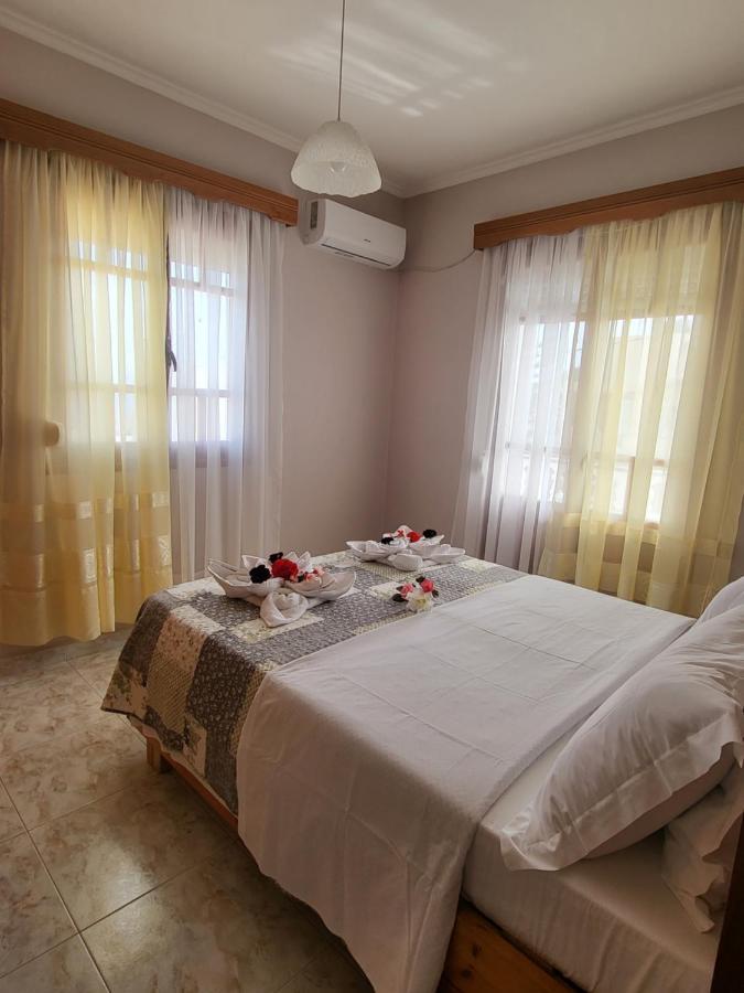 Ferienwohnung Roumeliotis House Karpathos Exterior foto