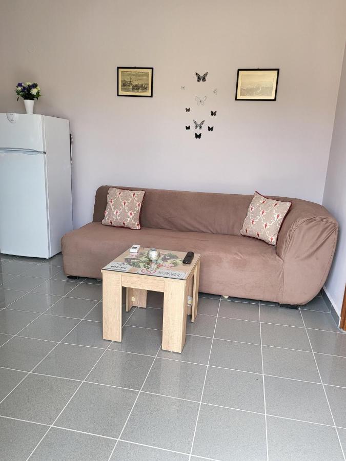 Ferienwohnung Roumeliotis House Karpathos Exterior foto